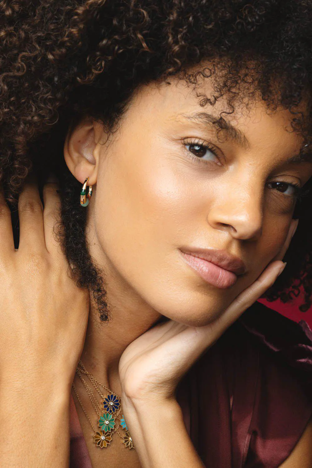 MINI CHUNKY INLAY TRI GREEN HOOP EARRINGS - Image 3