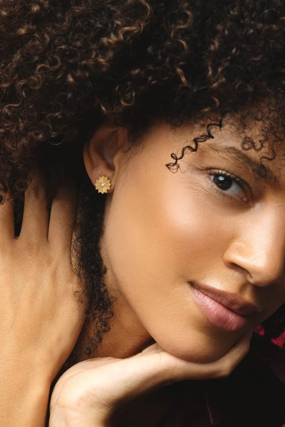 MINI SACRED FLOW STUD EARRINGS - Image 4