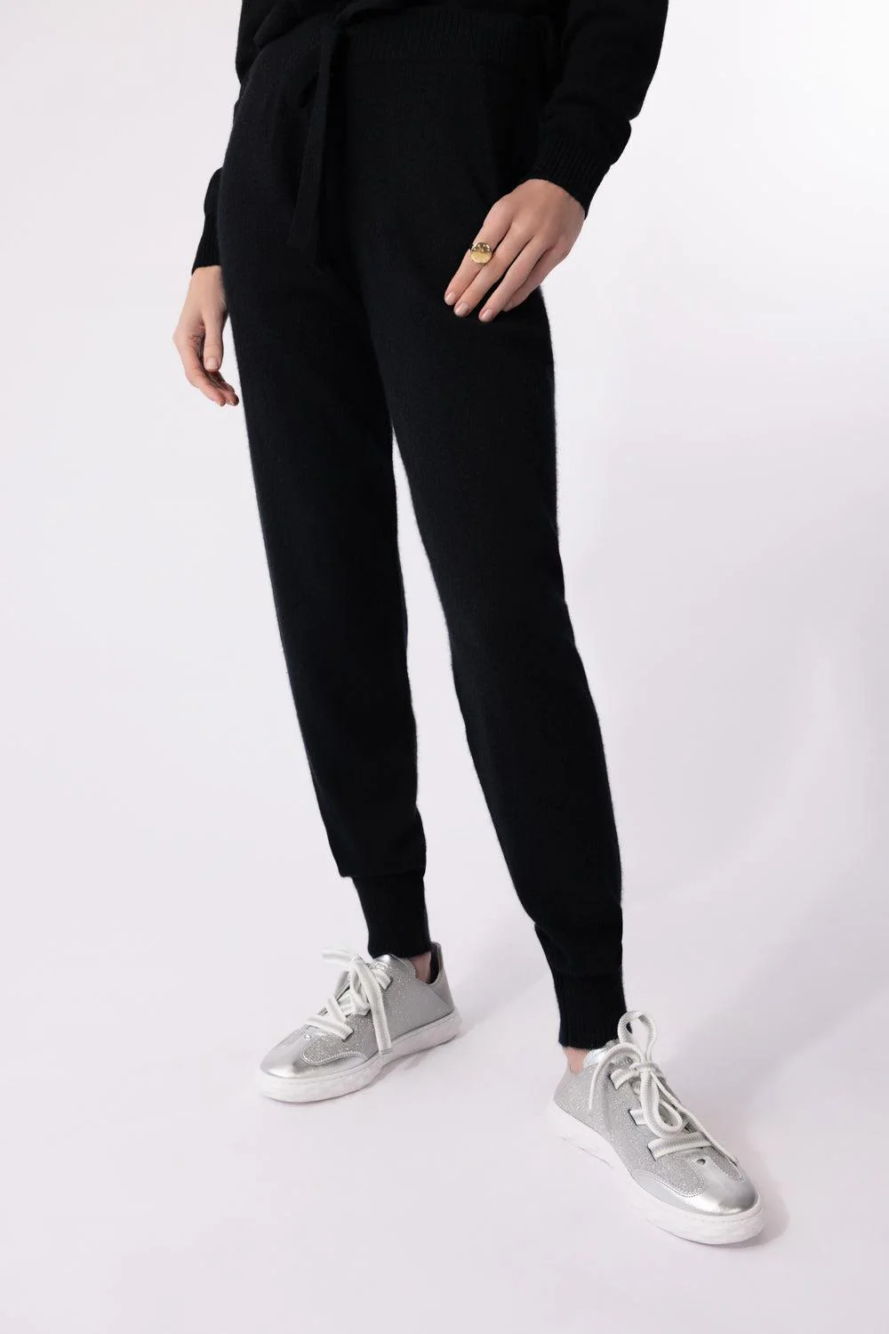 Classic Jogger - Black - Image 3