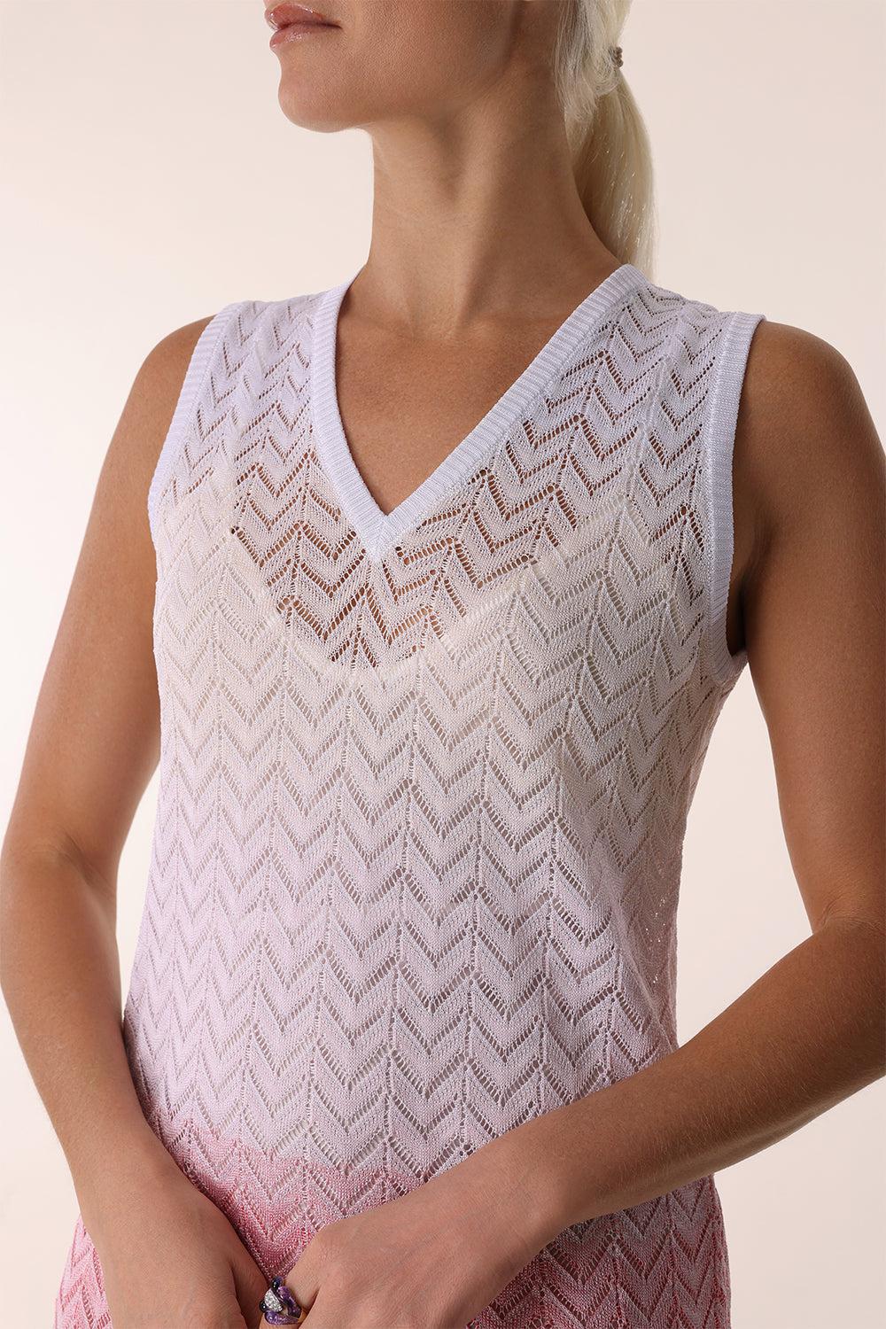 Sleeveless V-Neck Short Dresss - Image 3