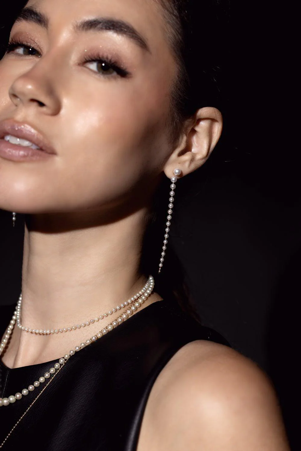 Graduated Akoya Pearl Drop Earrings - Image 3