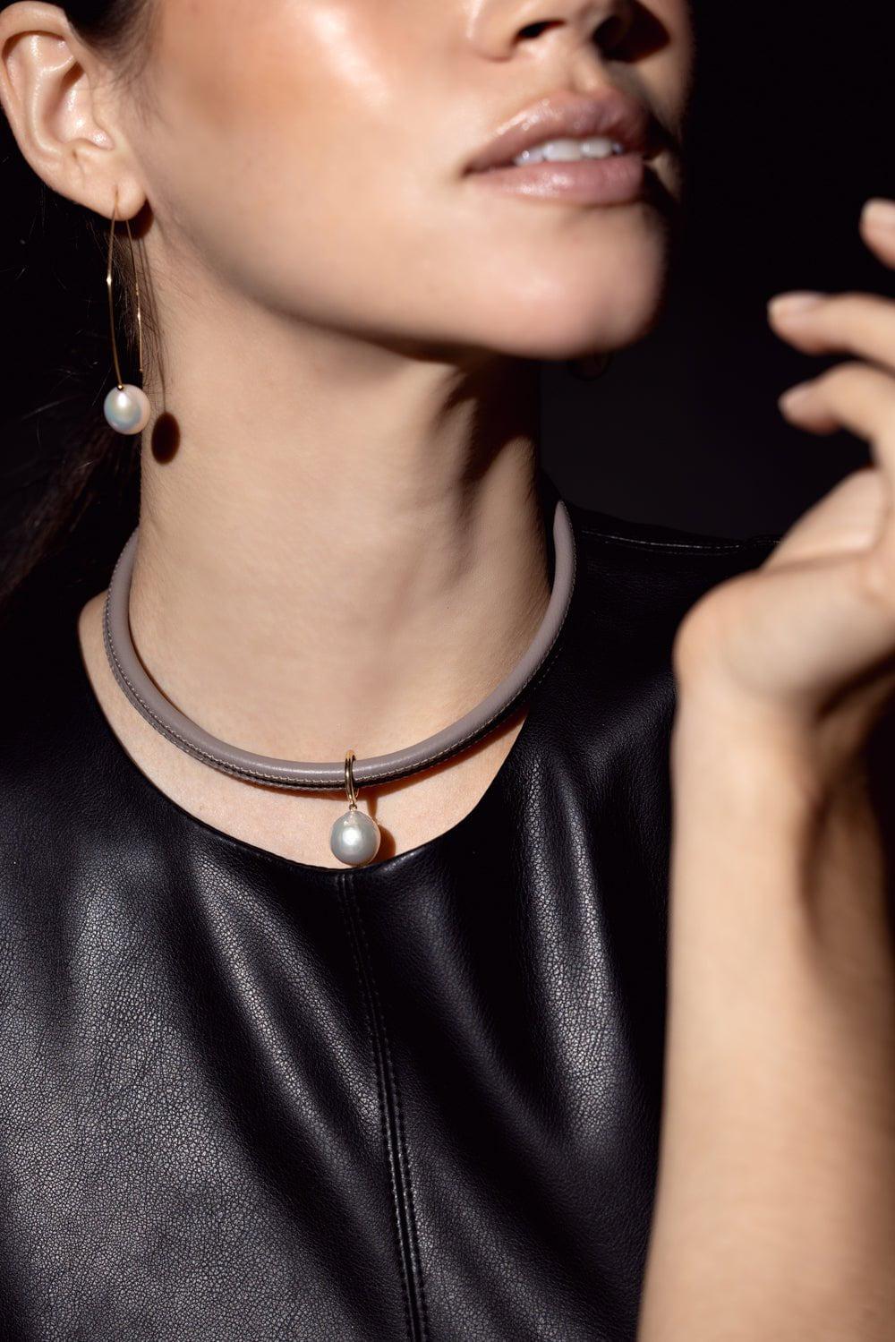 Taupe Leather Pearl Choker Necklace - Image 5