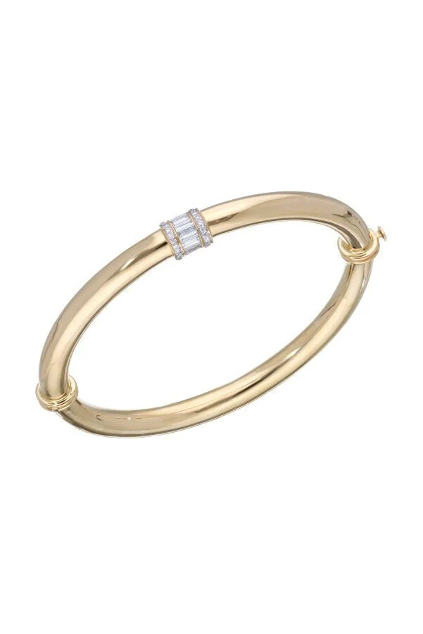 Diamond Paro Oval Bangle Bracelet