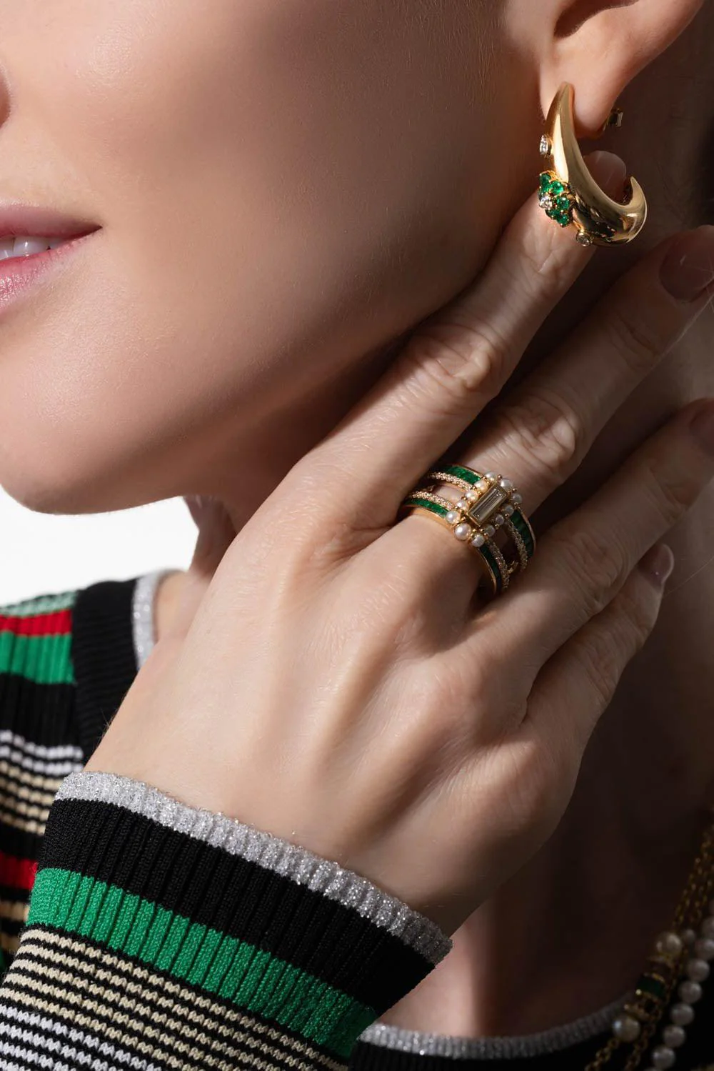 Emerald Kyto Ring - Image 3