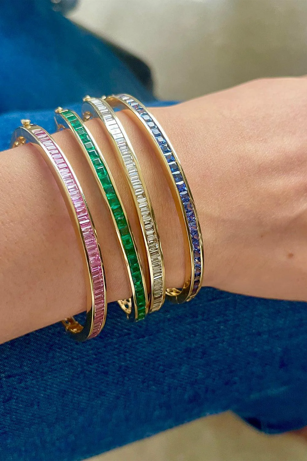 Emerald Paro Bangle Bracelet - Image 2