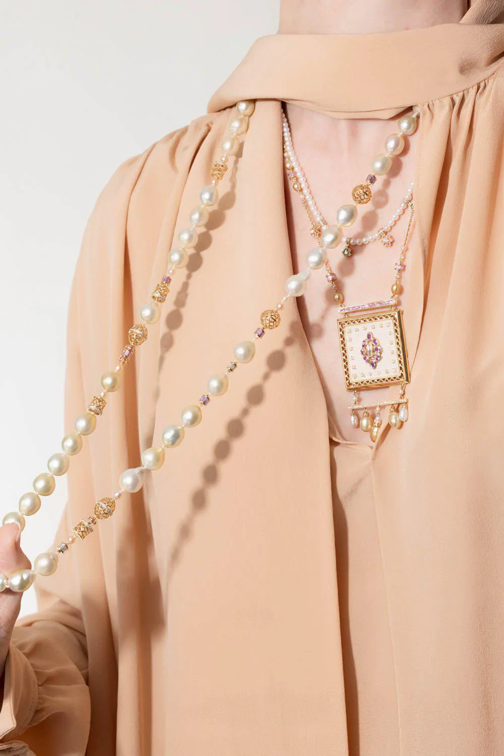 Pink Sapphire Jodhpur Strand Necklace - Image 2