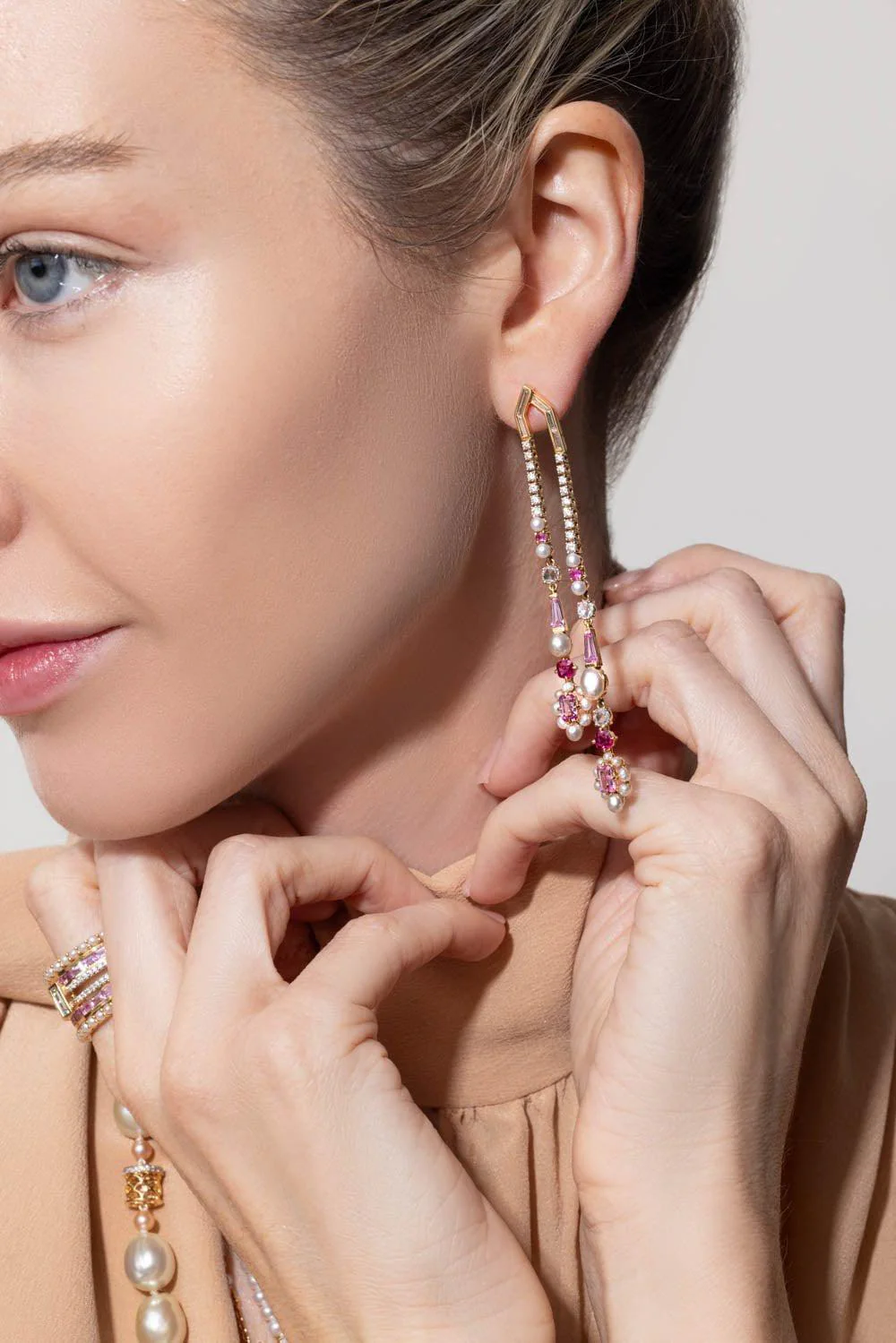 Pink Sapphire Nuur Earrings - Image 2
