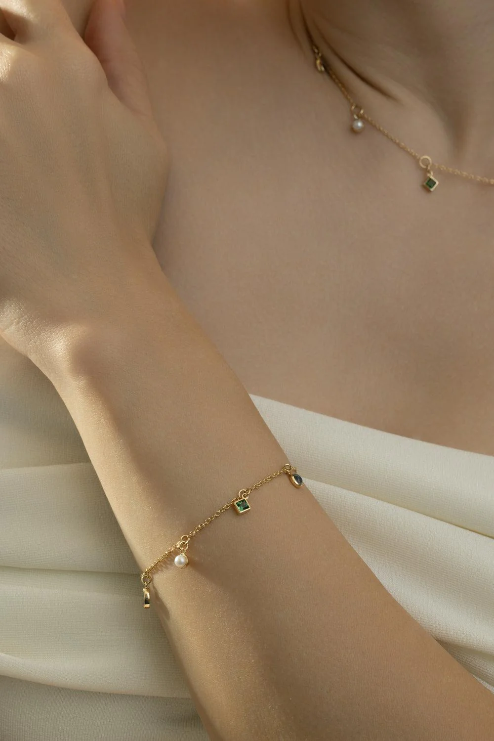 Multi Stone Points Of Light Bracelet - Image 2