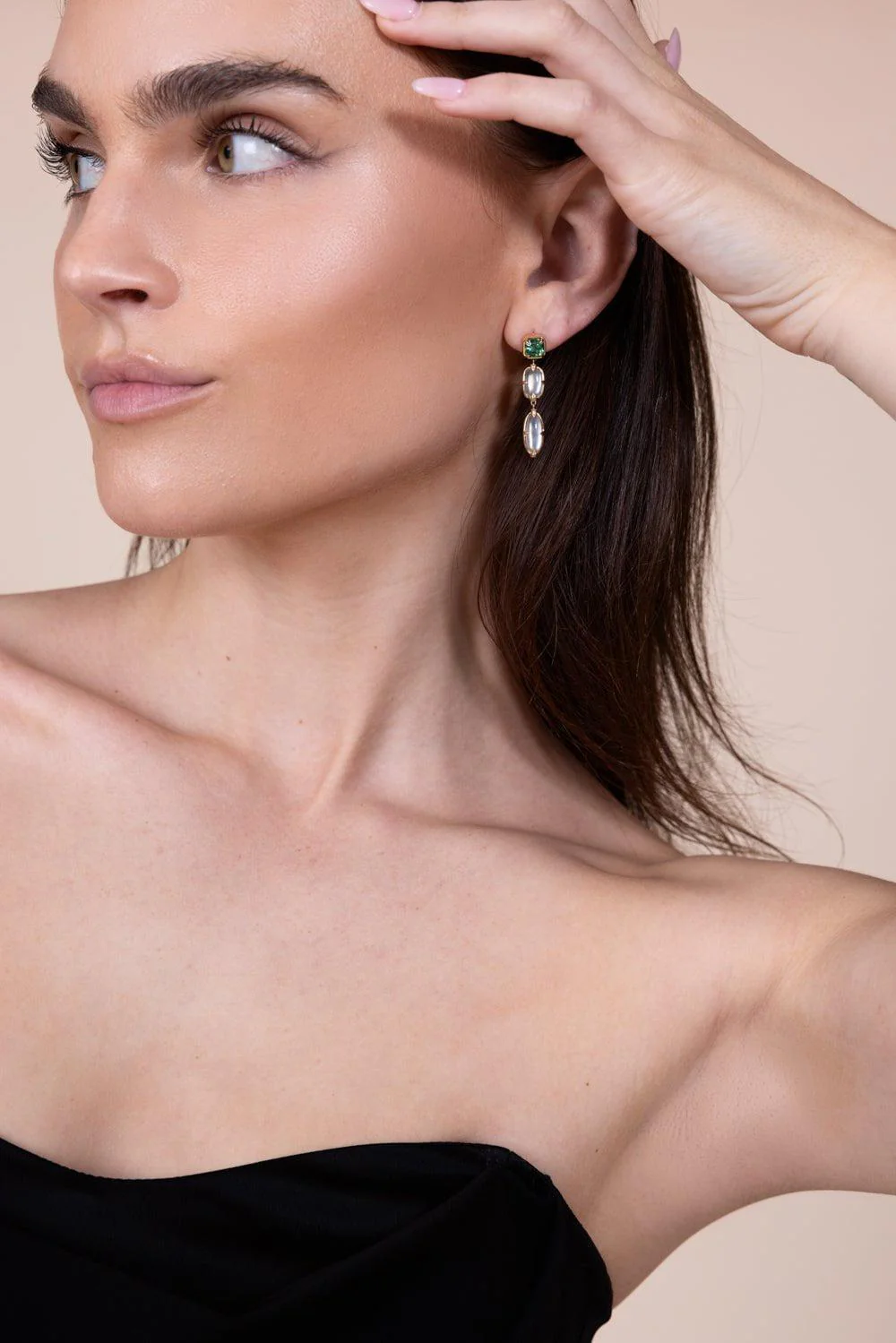 SPECIAL EDITION GREEN TOURMALINE MOONSTONE EARRINGS - Image 3