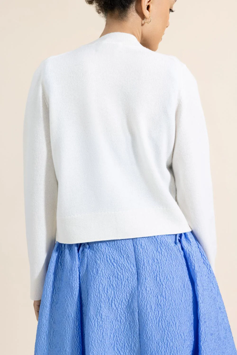 Floral Embroidered Cardigan - Image 4