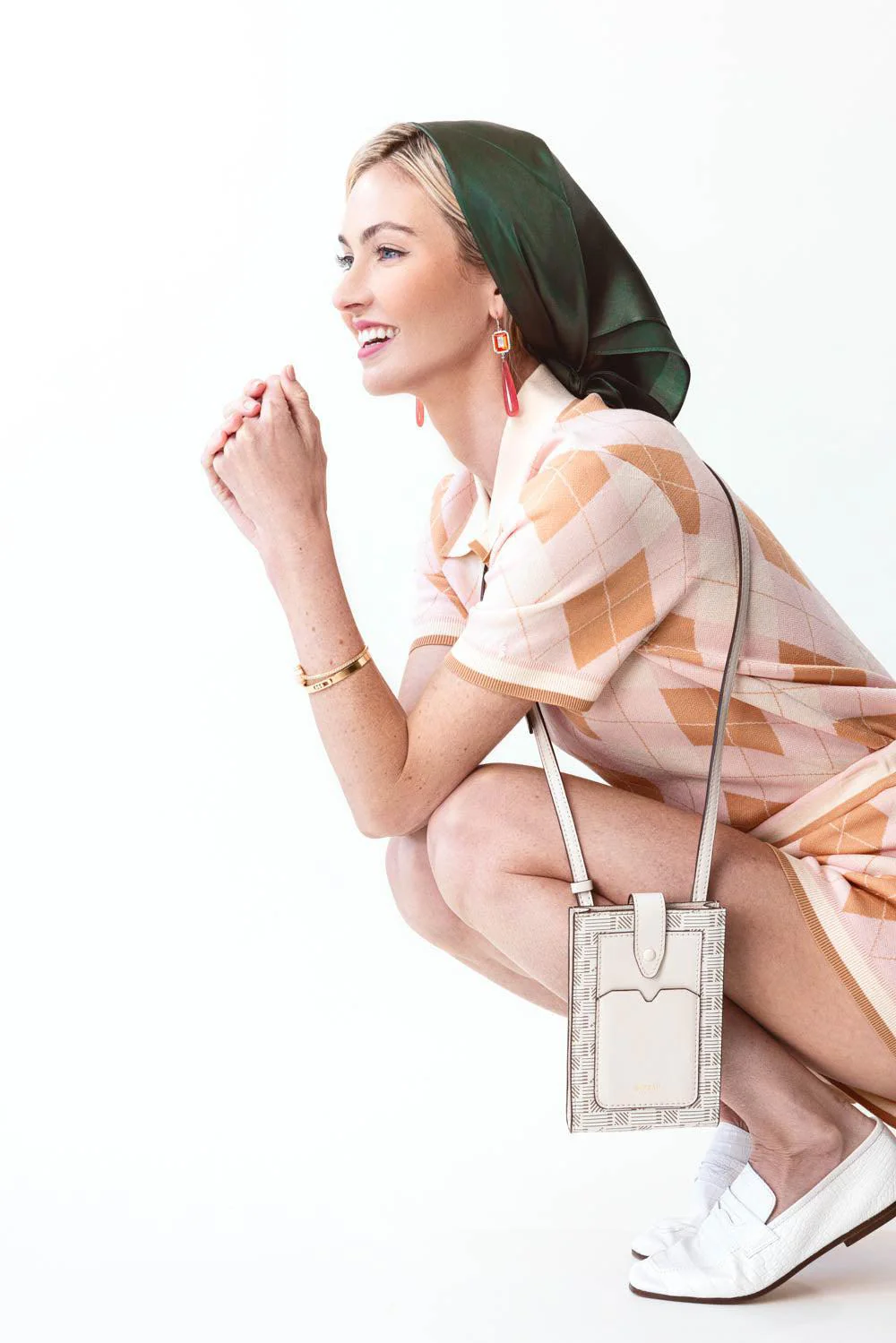 Vertical Pouch - Image 4