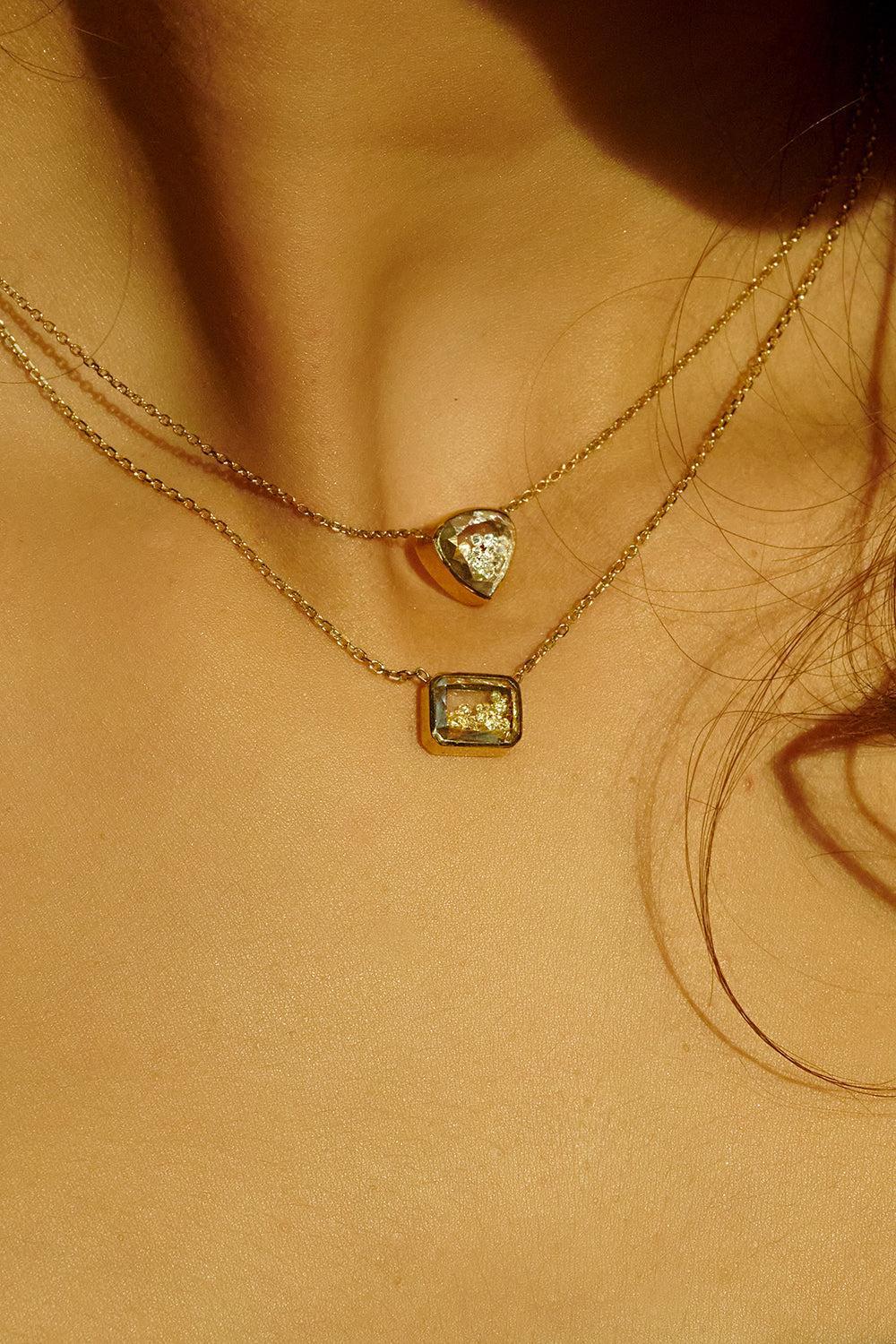 Diamond Shaker Esmerelda Necklace - Image 2