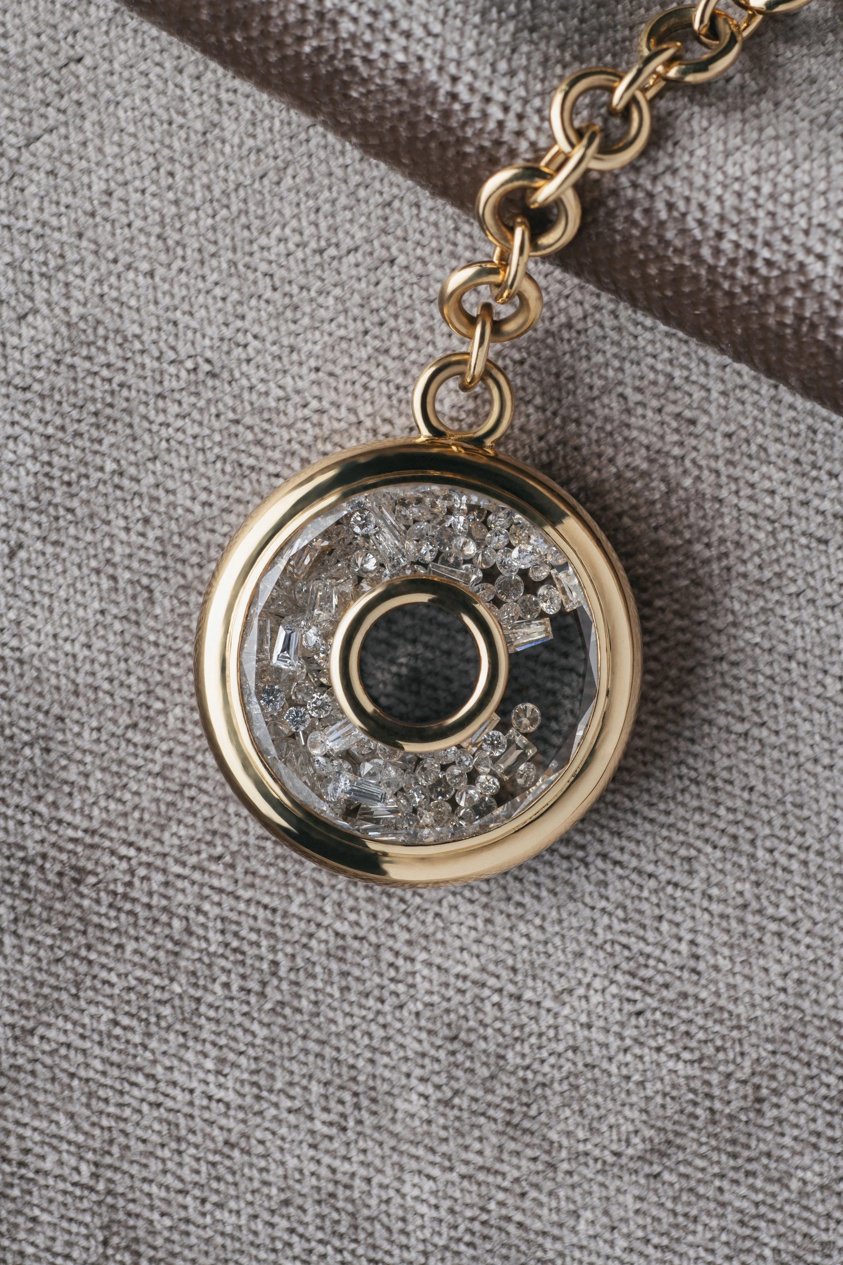 Roda Lariat Necklace - Image 3