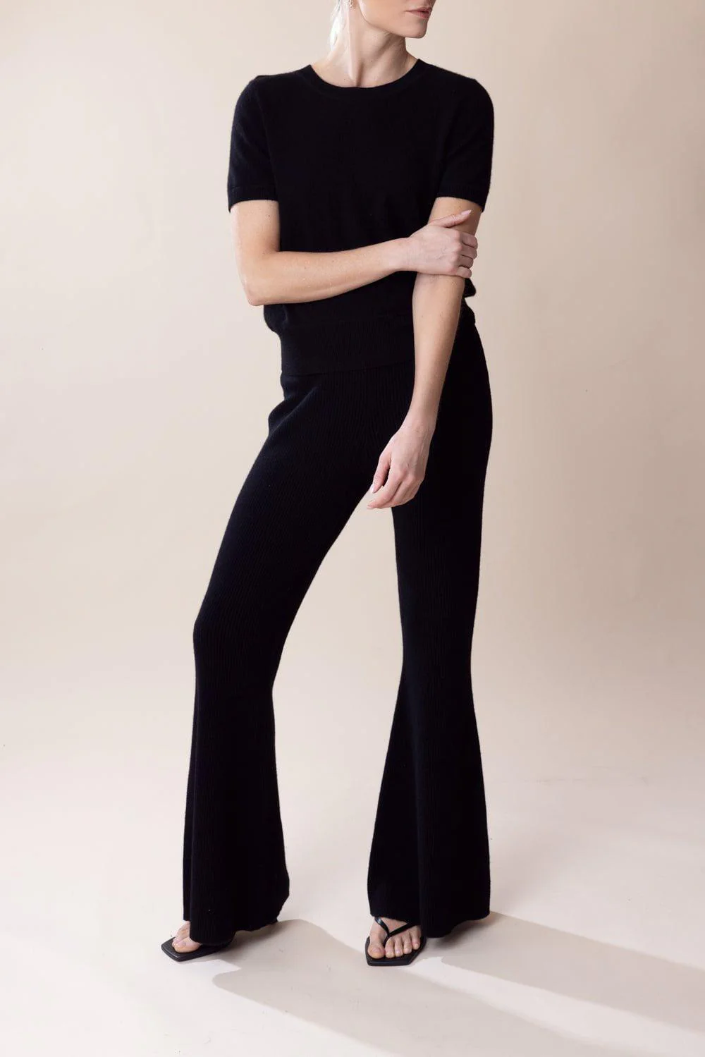 Short Sleeve Cropped Pullover - Black - Image 3