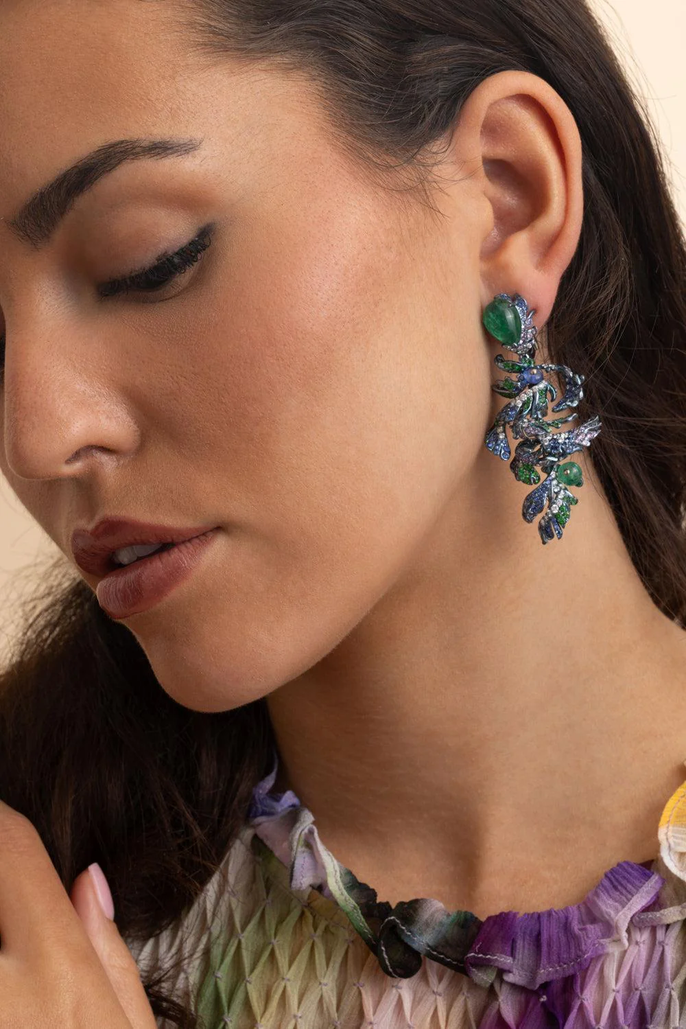 Multi Sapphire La Pluma Pavona Earrings - Image 4