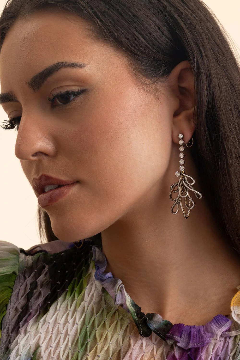 Round Diamond Etereo Zuri Earrings - Image 2
