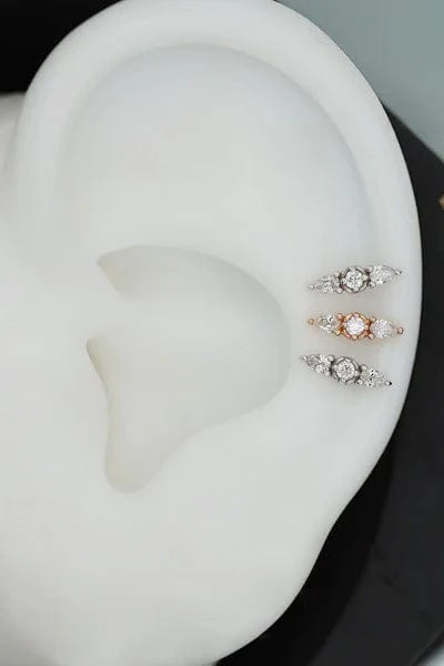 'Nine' White Diamond Stud - Image 2