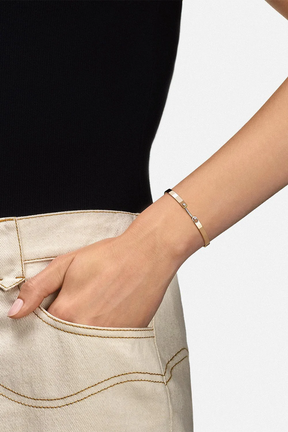 Business Meeting Mood Bangle Bracelet - Image 2