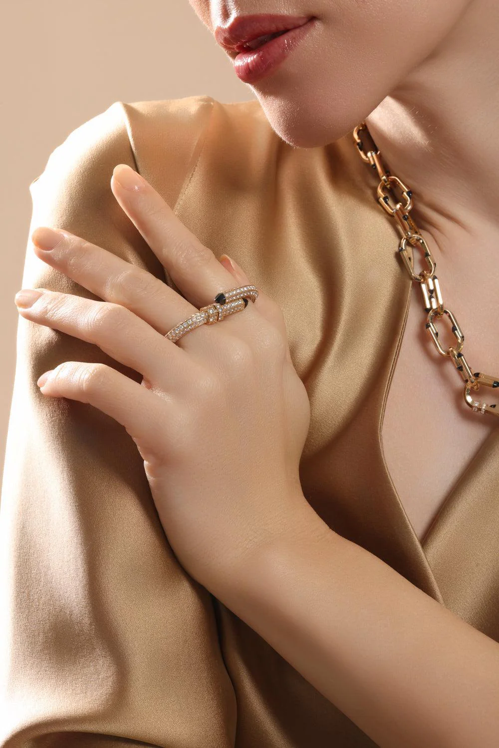 Diamond Try Me Double Finger Ring - Image 2