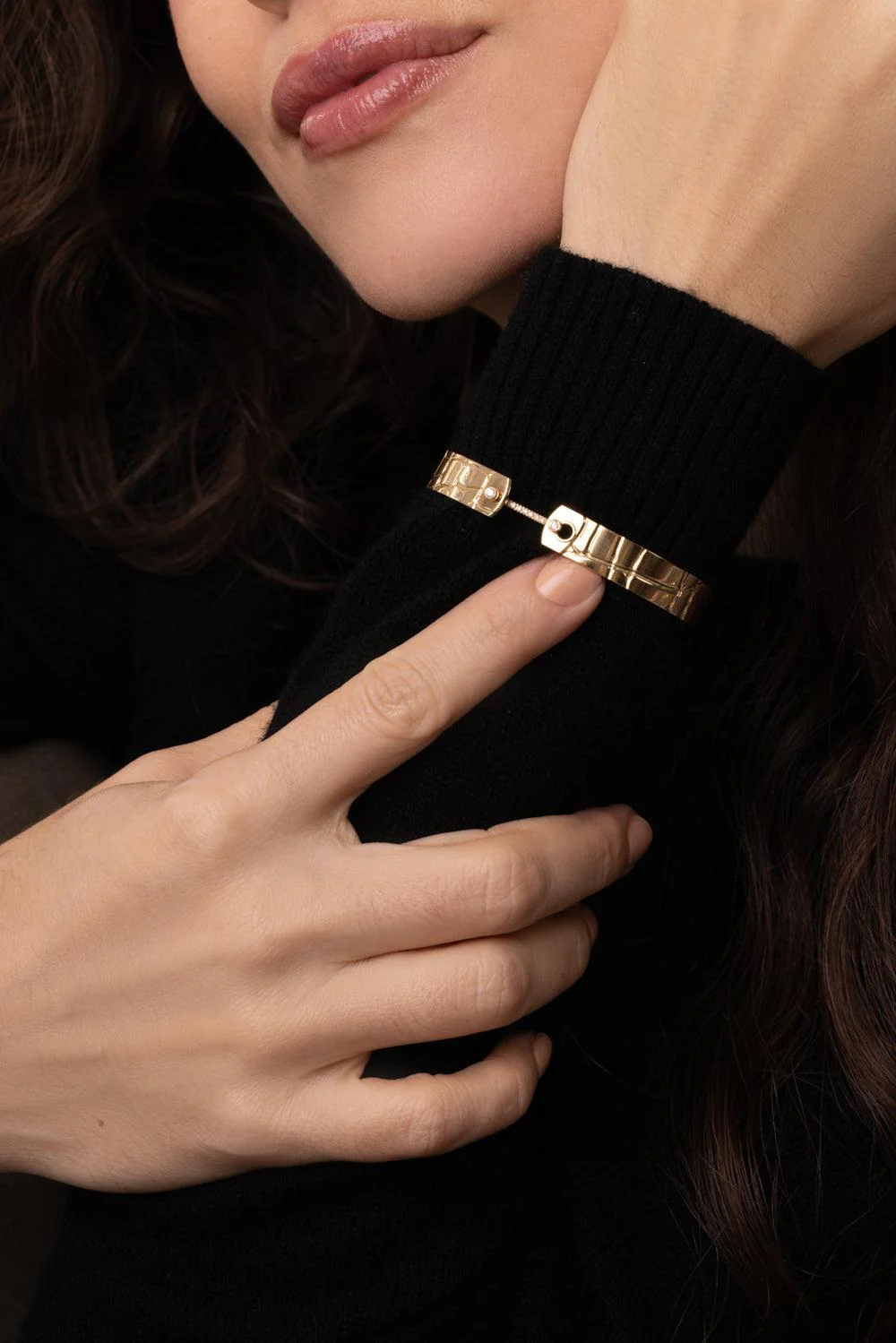 Later Alligator Mood Bangle Bracelet - Image 4