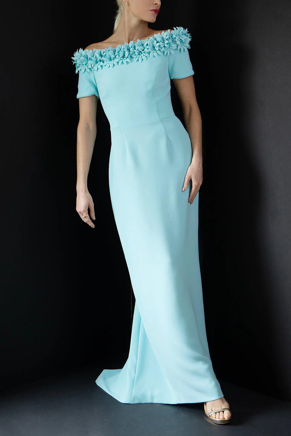 Off the Shoulder Daisy Sheath Dress - Image 3