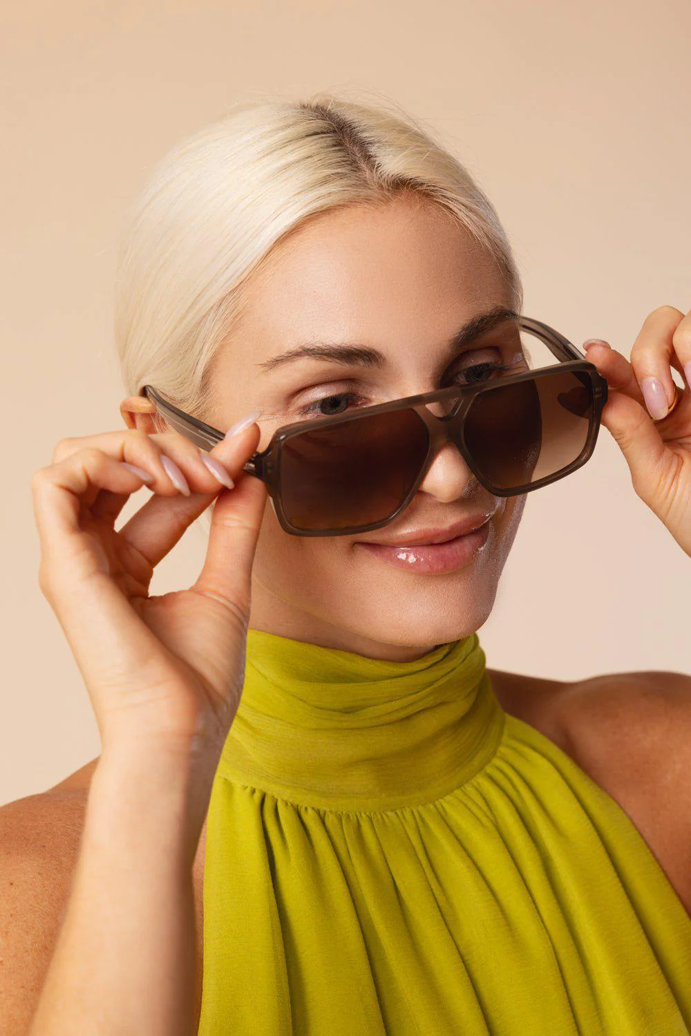 1977C Sunglasses - Taupe Umber Gradient - Image 2