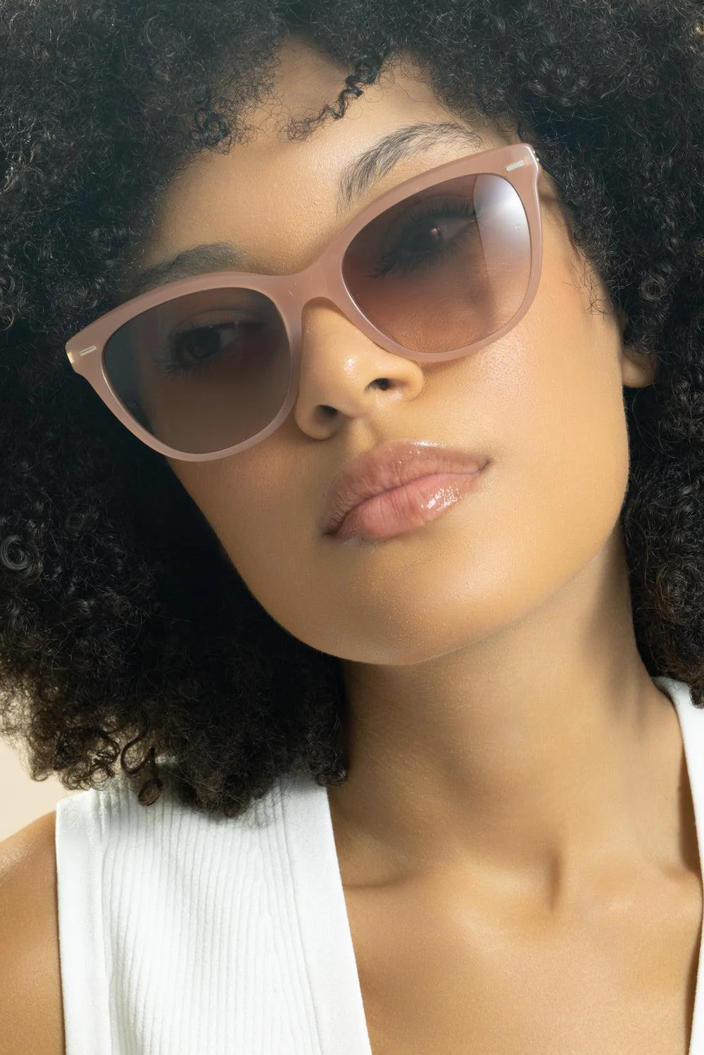 Mrs. Federer Sunglasses - Image 2