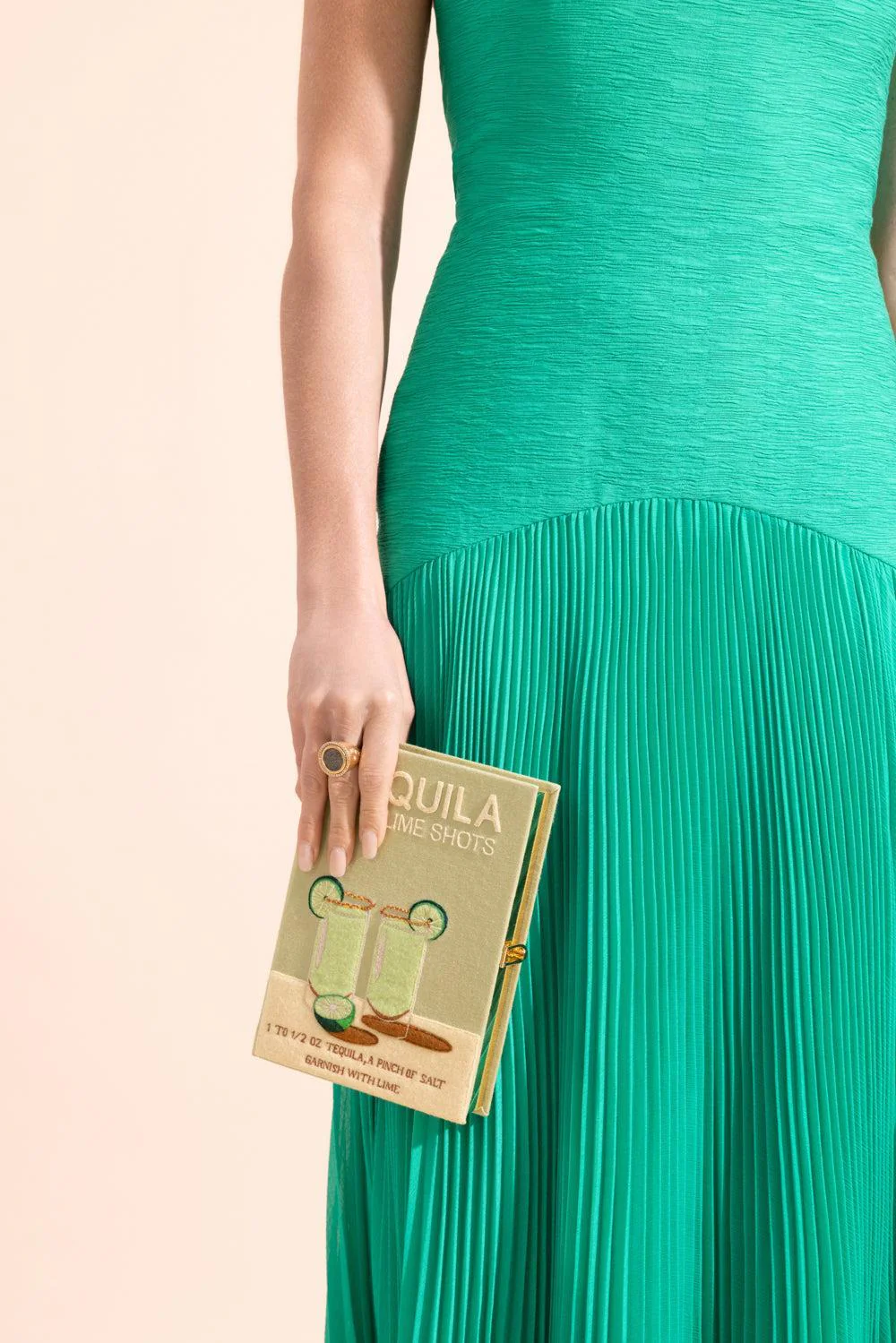 Tequila Shots Book Clutch Bag - Image 4