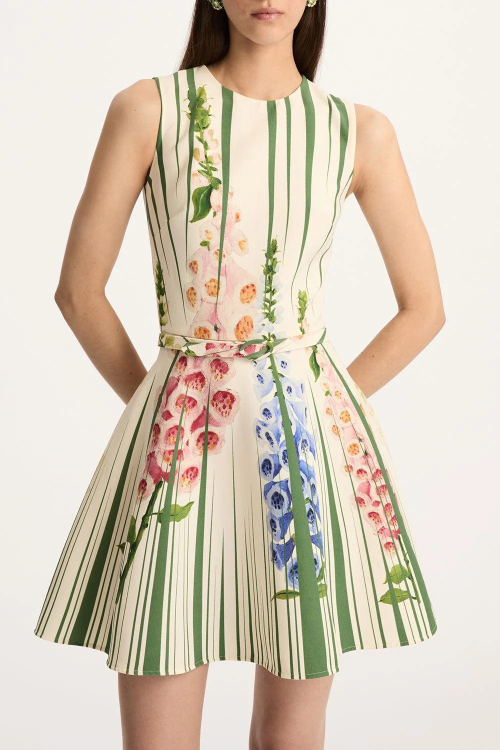 Sleeveless Pleated Foxgloves Dress - Image 3