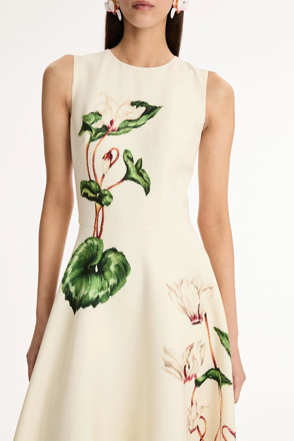 Sleevess Day Dress - Image 4