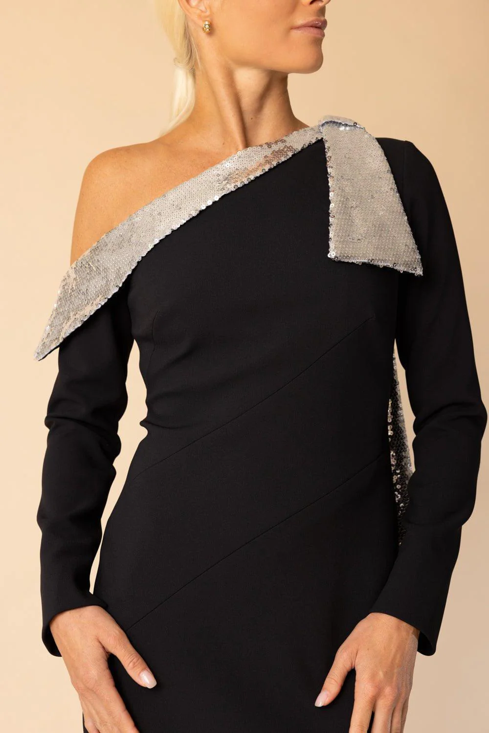 Contrast Neckline Gown - Image 3