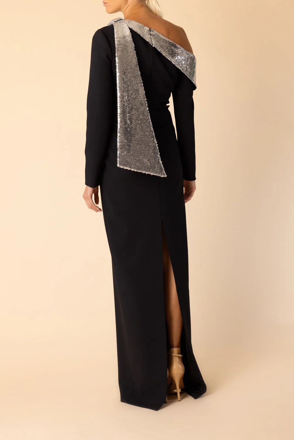 Contrast Neckline Gown - Image 4