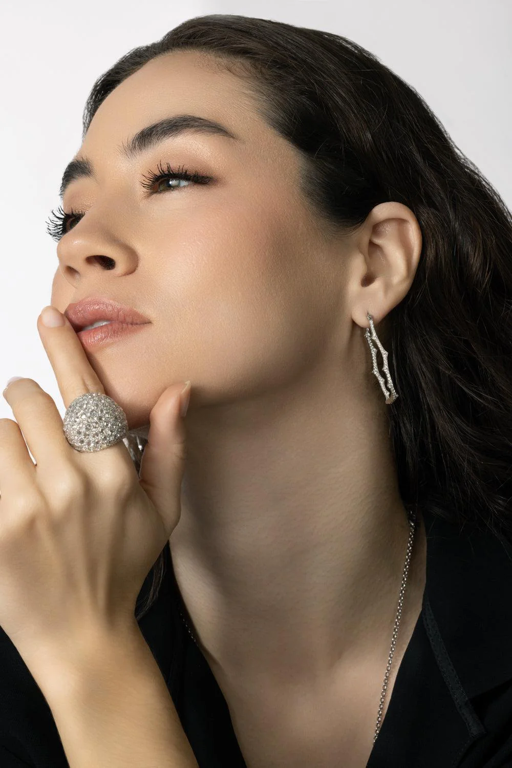 Thorn Briar Diamond Hoop Earrings - Image 2
