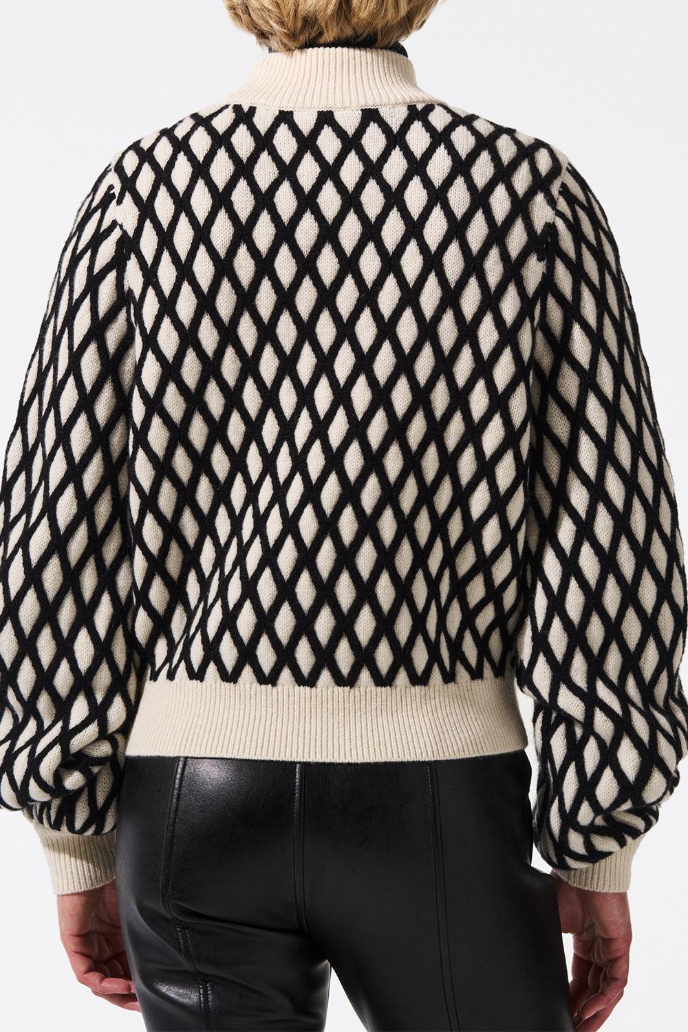 Carving Air Sweater - Image 4