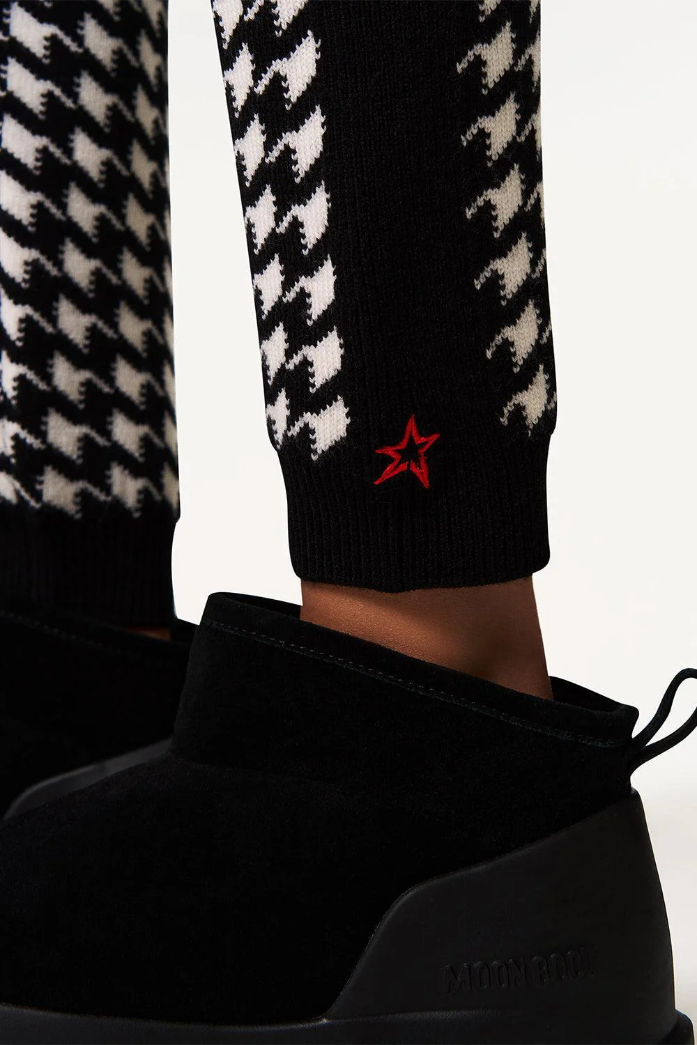 Houndstooth Legging - Image 5