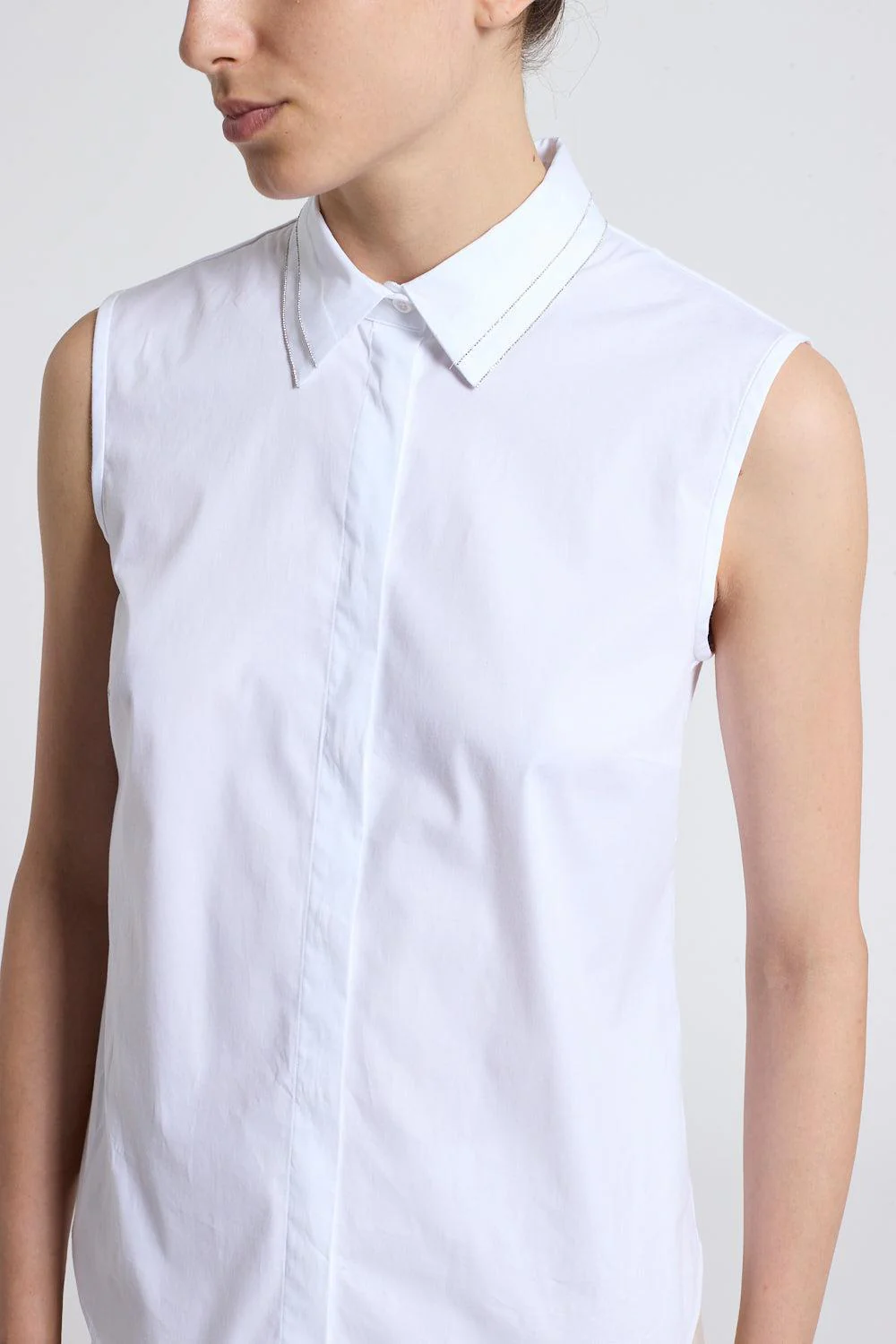 Sleeveless Collar Blouse - Image 3