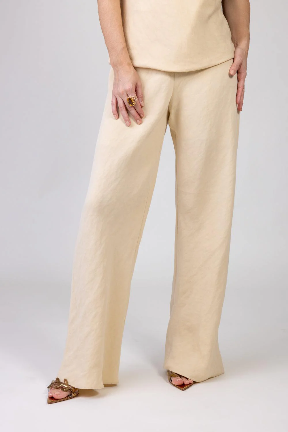 Cropped Pant - Neutral - Image 3