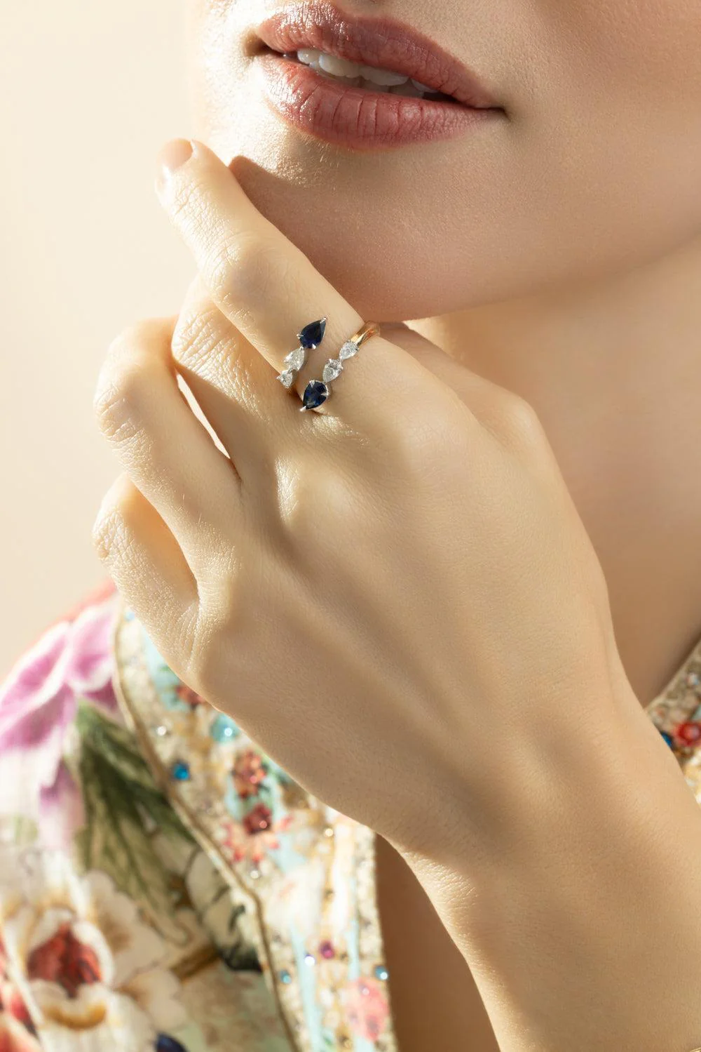 Blue Sapphire Diamond Crossover Ring - Image 4
