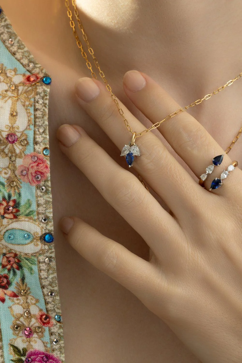 Blue Sapphire Diamond Triple Leaf Necklace - Image 4