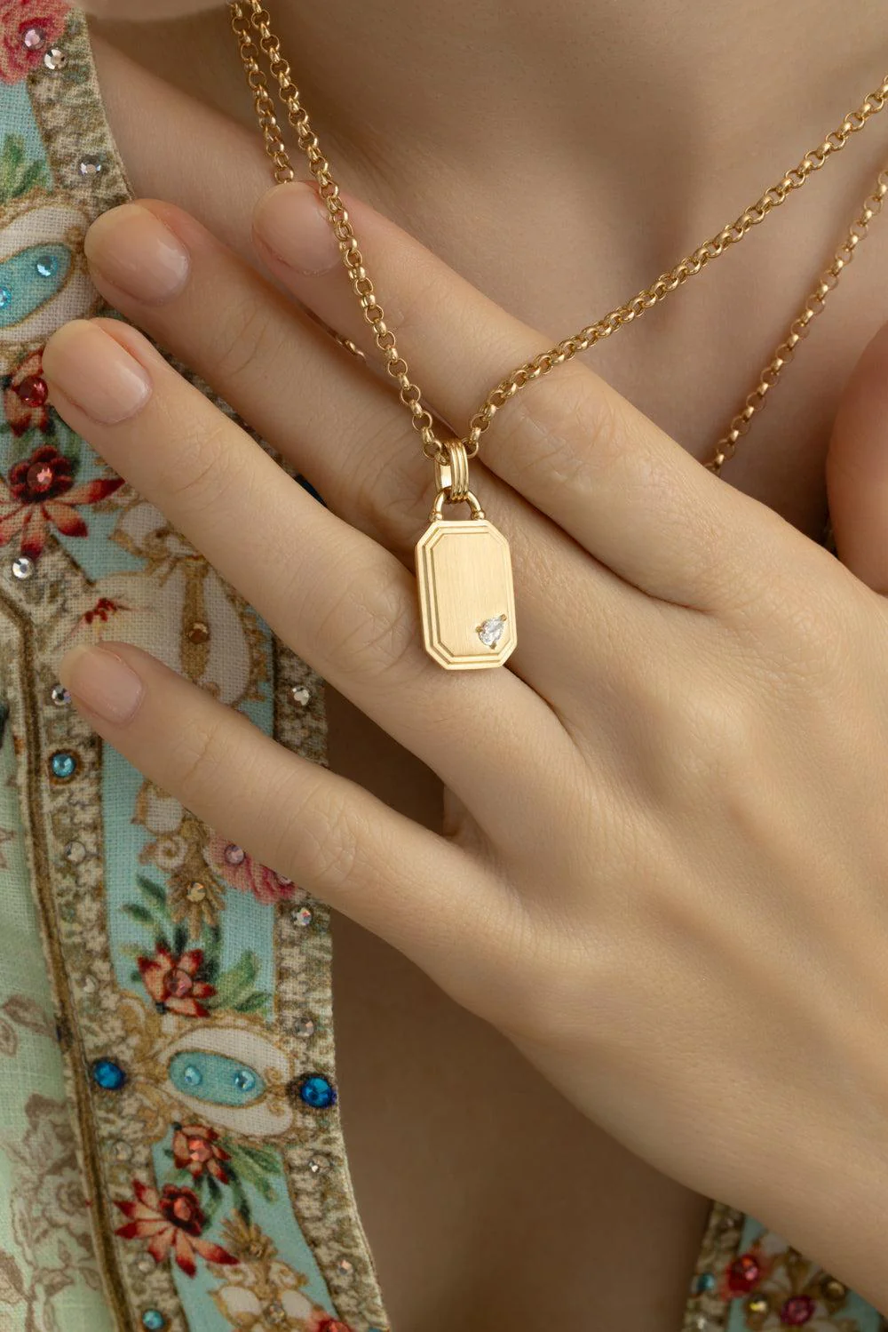 Diamond Pear Dog Tag Pendant Necklace - Image 4