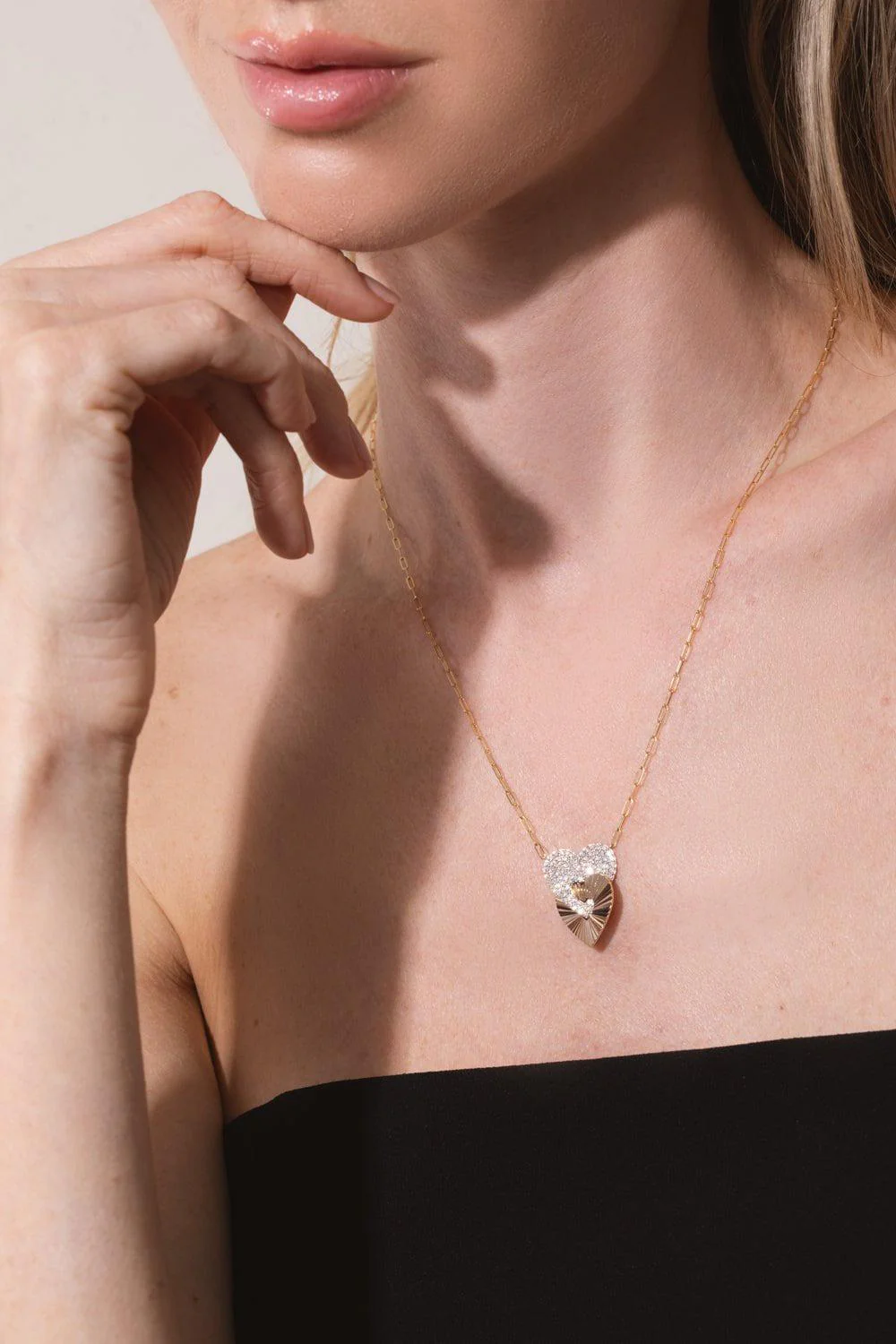 Large Aura Interlocking Heart Necklace - Image 3