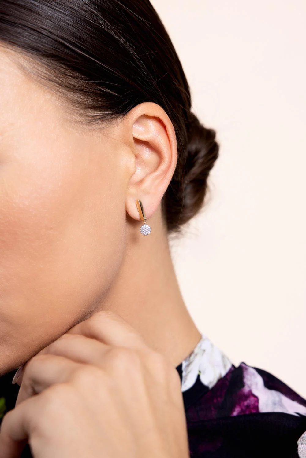 Single Knife Edge Infinity Drop Earrings - Image 3