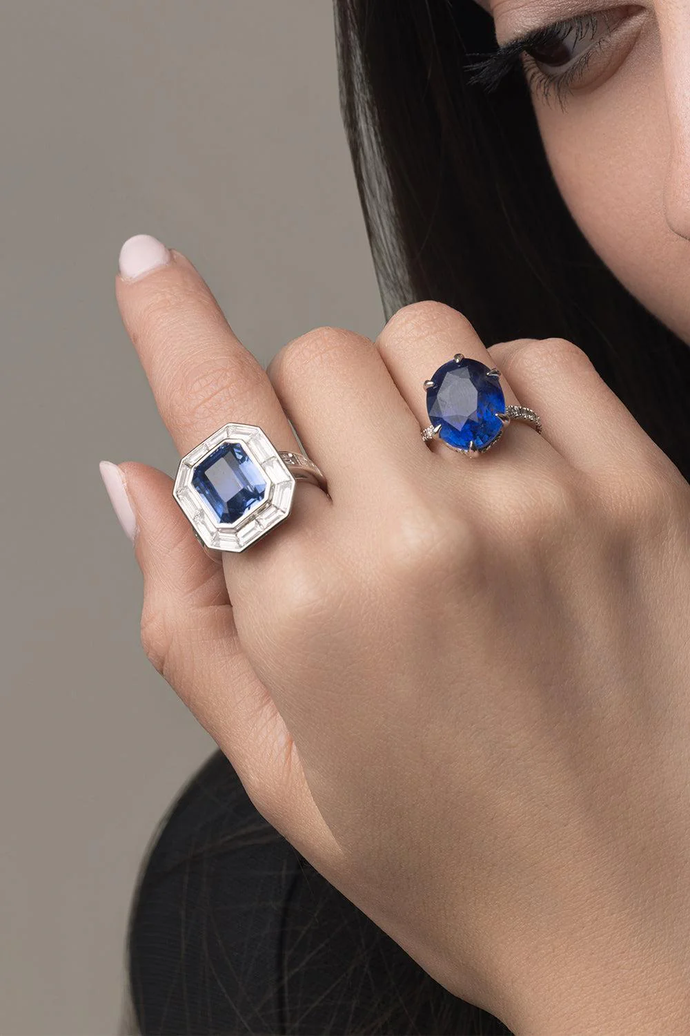 Blue Sapphire Portrait Ring - Image 3