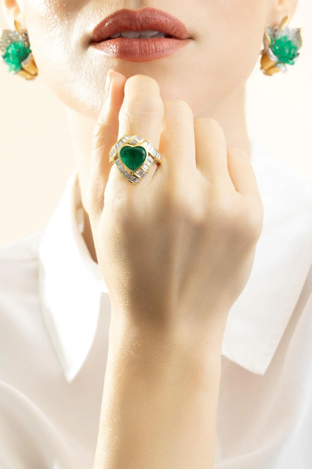 Emerald Diamond Heart Ring - Image 2