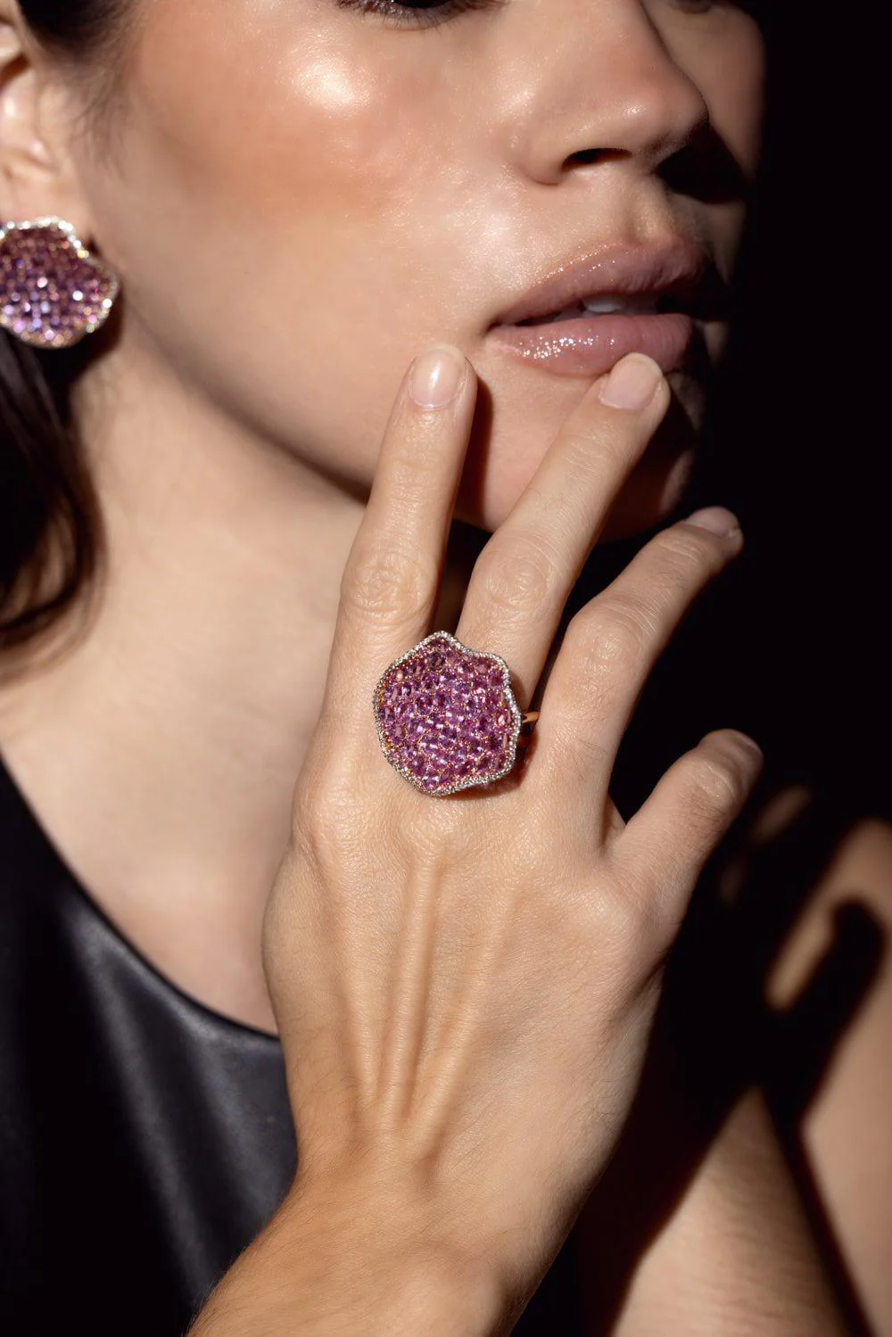 Large Pink Sapphire Ring - Image 5