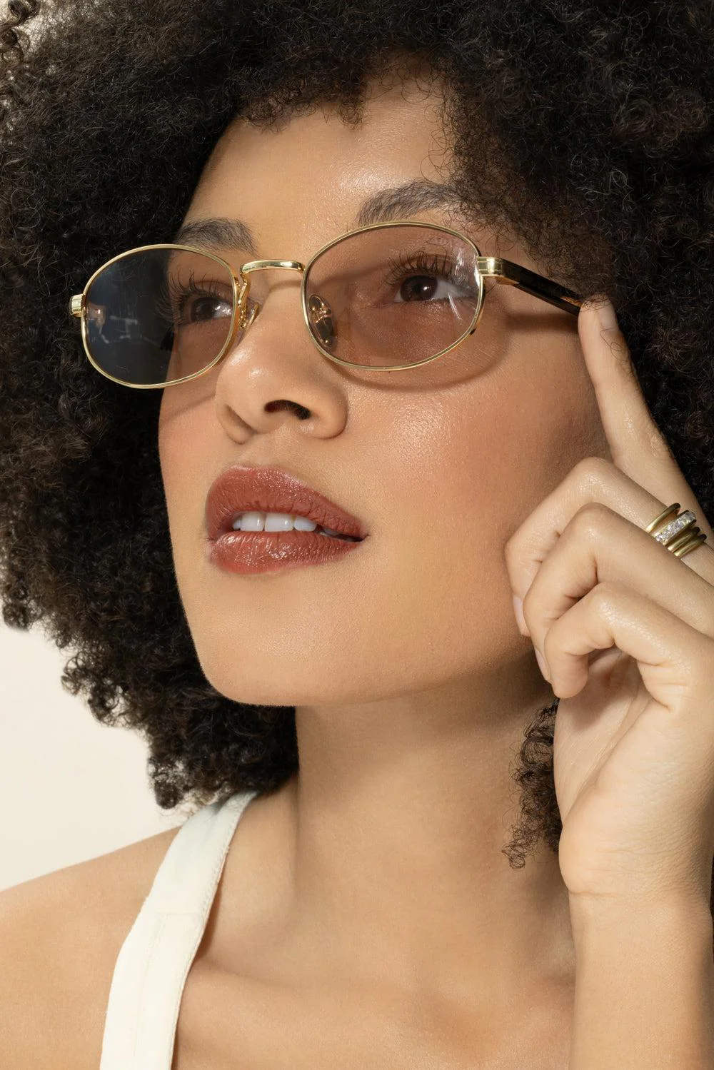 Oval Small Frame Sunglasses - Image 4