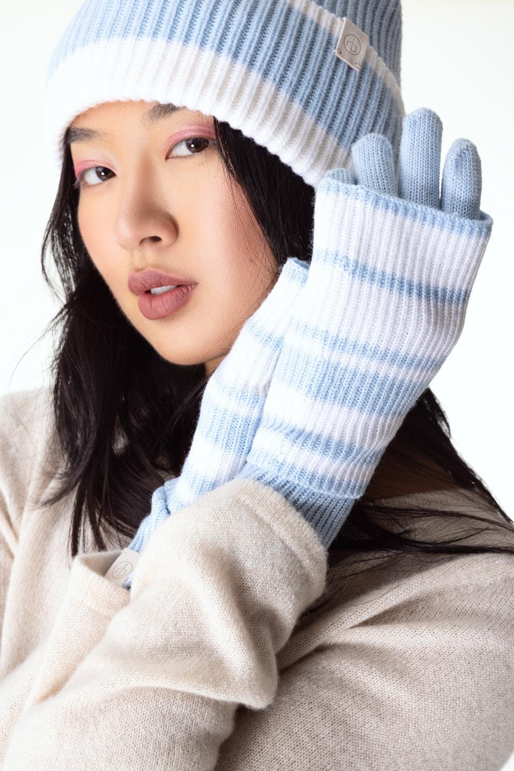 Blake Gloves - Light Blue - Image 2