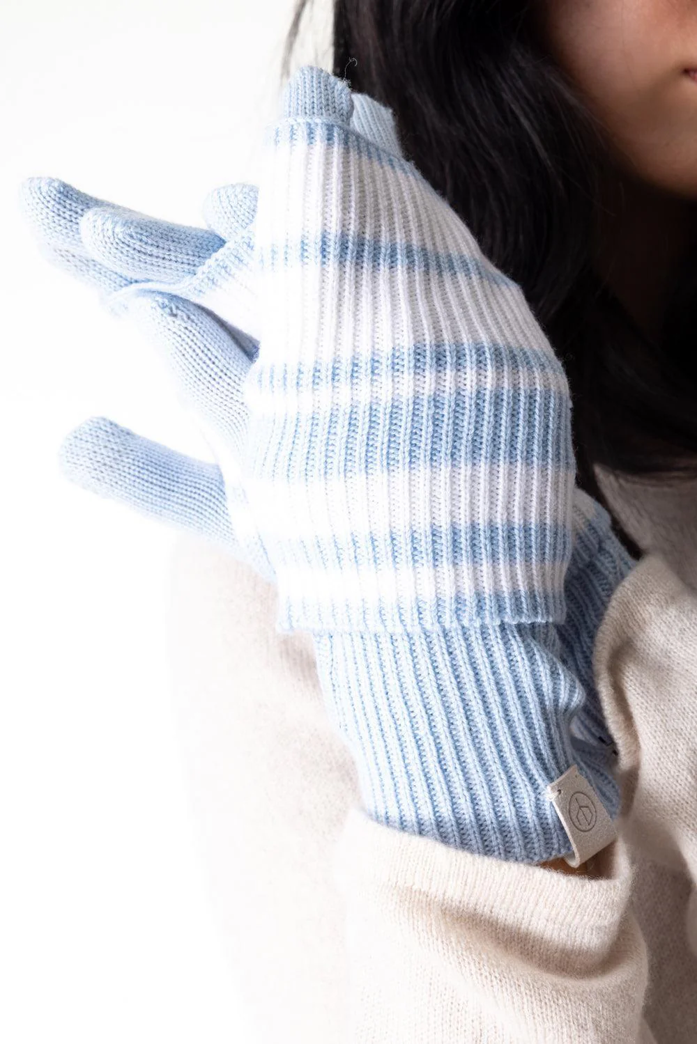 Blake Gloves - Light Blue - Image 3