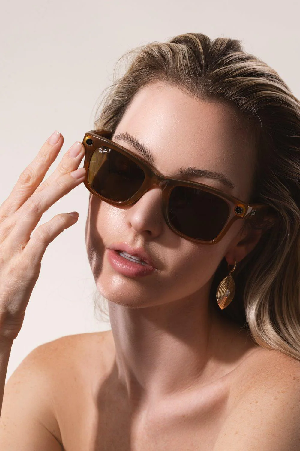Meta Wayfarer Sunglasses - Caramel Brown - Image 3