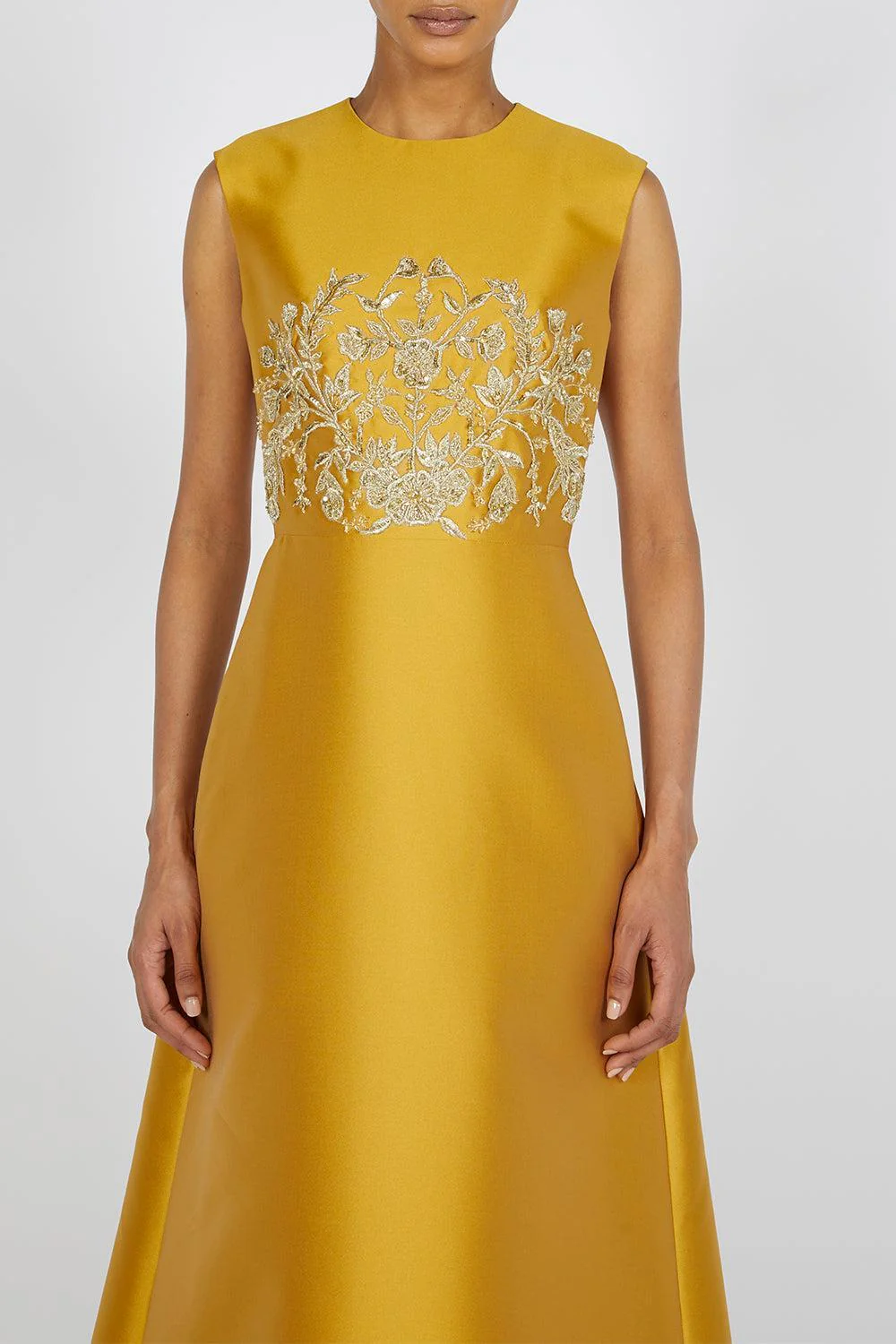 Sleeveless Embellished Kaftan - Image 3